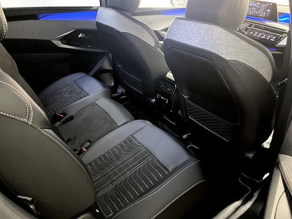 Peugeot 5008 13 of 14
