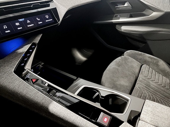 Peugeot 5008 11 of 14
