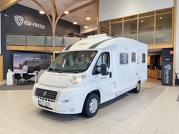 Ci RIVIERA 55 P (Solcell+Webasto+3500kg+3.0L)