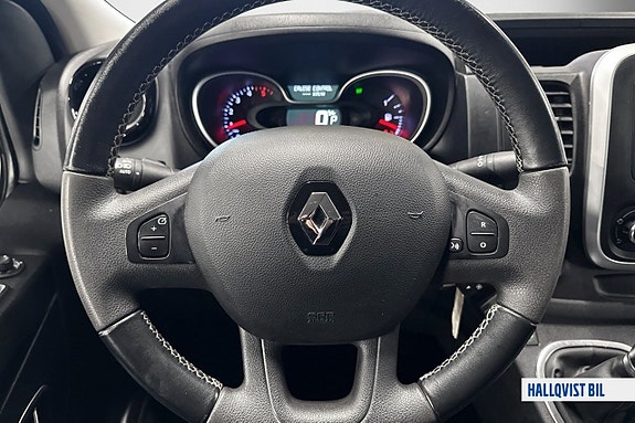 Renault Trafic 14 of 21