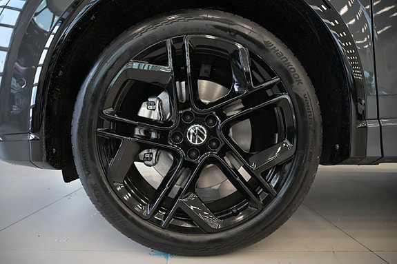 Volkswagen Tiguan 11 of 29