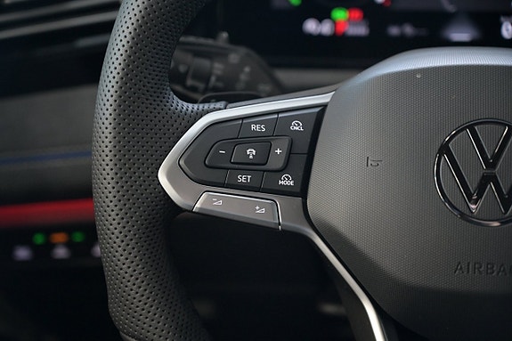 Volkswagen Tiguan 15 of 29