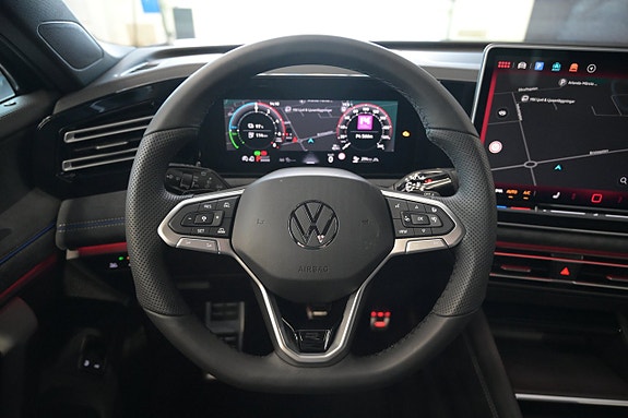 Volkswagen Tiguan 13 of 29