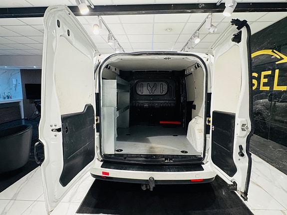 Fiat Doblo 5 of 5
