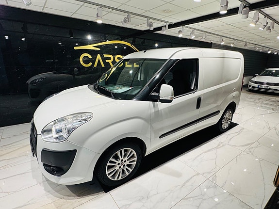 Fiat Doblo 2 of 5
