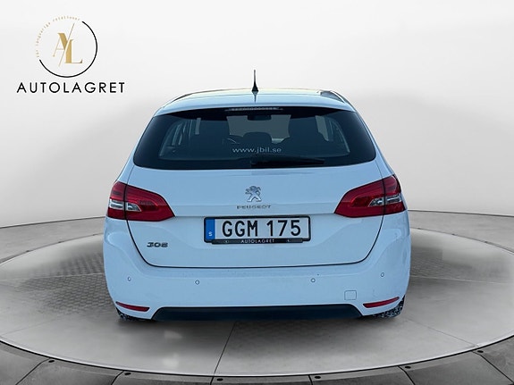 Peugeot 308 SW 5 of 5