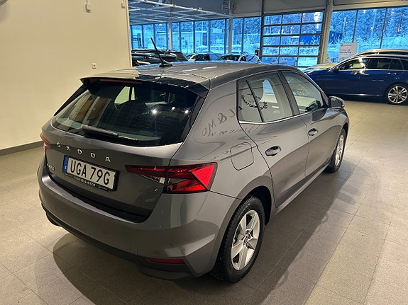 Skoda Fabia 3 of 5