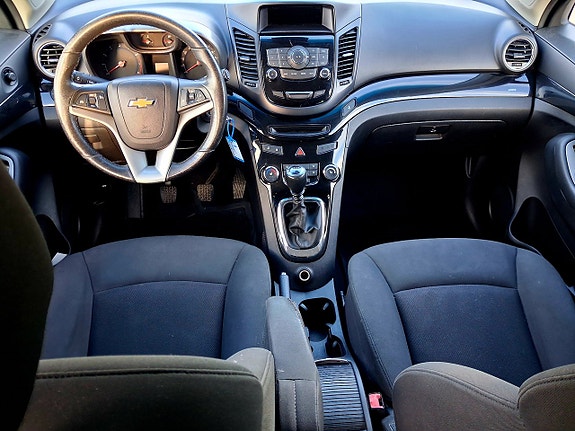 Chevrolet Orlando 10 of 14