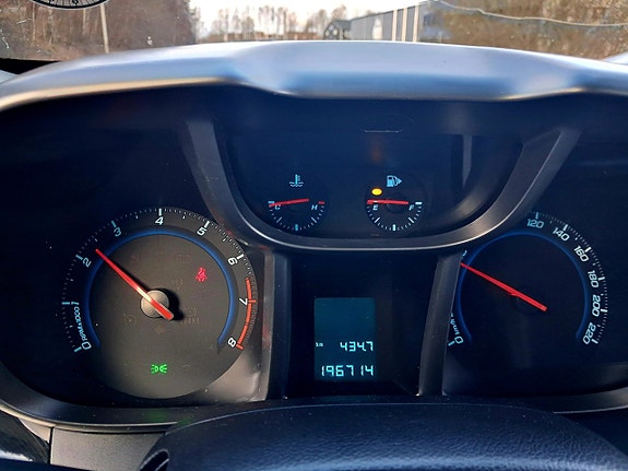 Chevrolet Orlando 8 of 14