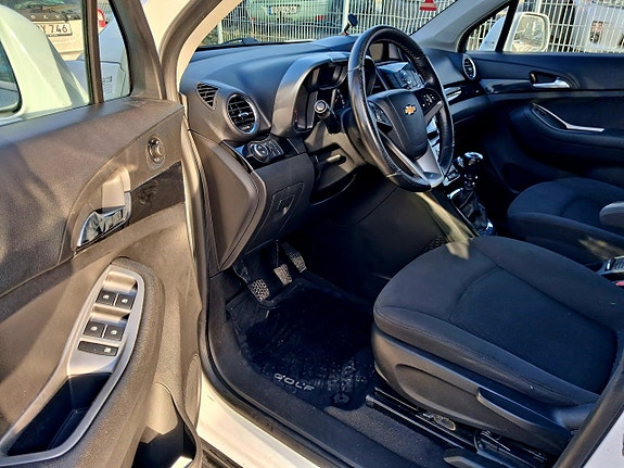 Chevrolet Orlando 14 of 14
