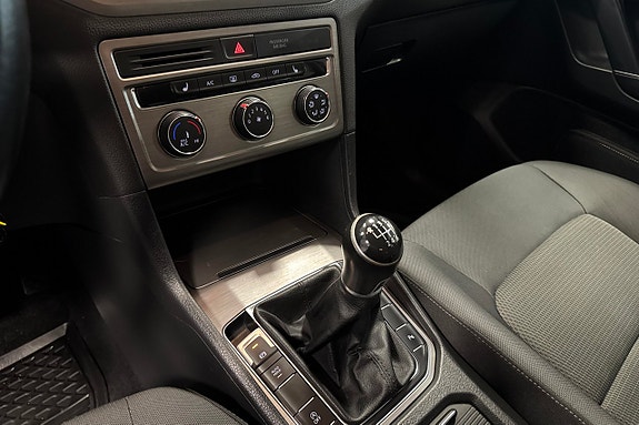 Volkswagen Golf I 13 of 16