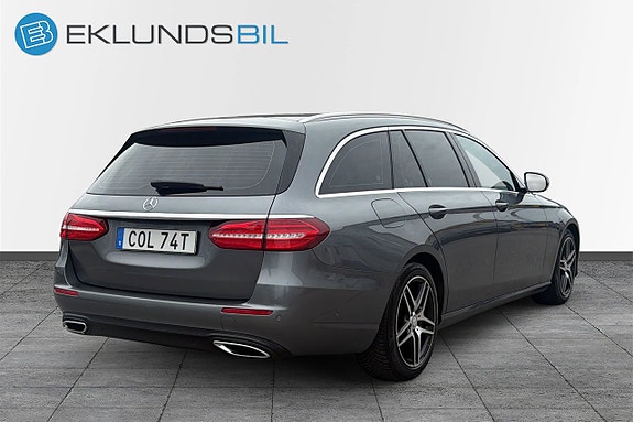 Mercedes-Benz E200 5 of 5