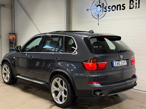 BMW X5 4 of 5