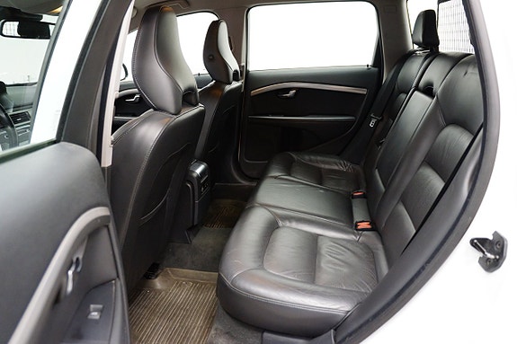 Volvo V70 5 of 20