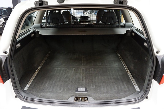 Volvo V70 10 of 20