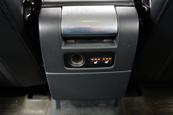 Volvo V70 12 of 20