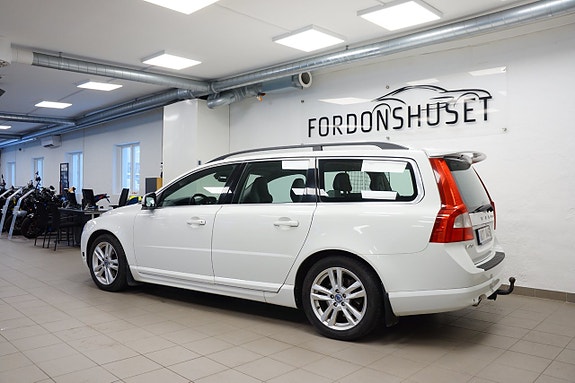 Volvo V70 3 of 20