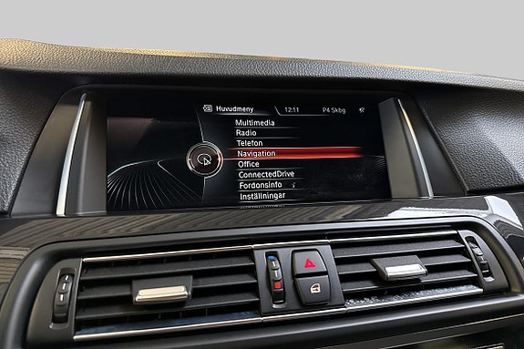 BMW 520d 15 of 19