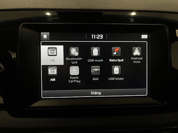 Kia Niro 16 of 19