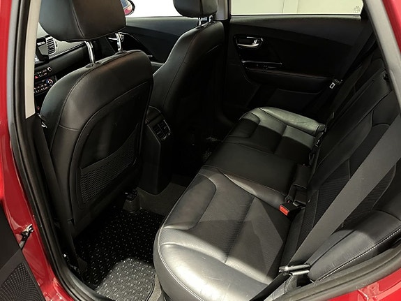 Kia Niro 8 of 19