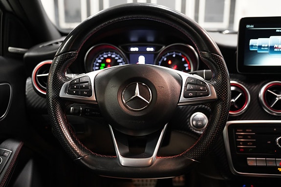 Mercedes-Benz A200 d 10 of 18