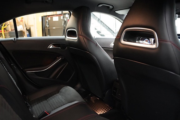 Mercedes-Benz A200 d 17 of 18