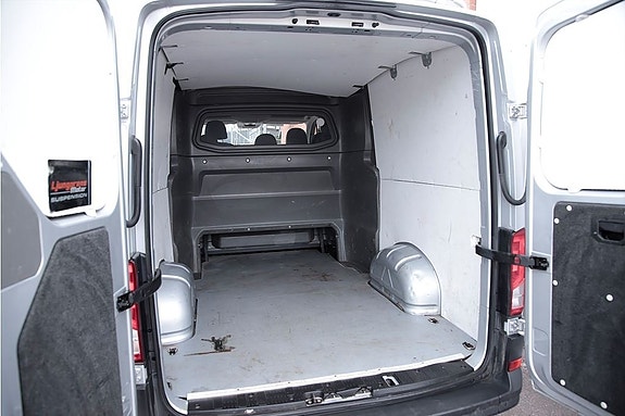 Volkswagen Crafter 11 of 11