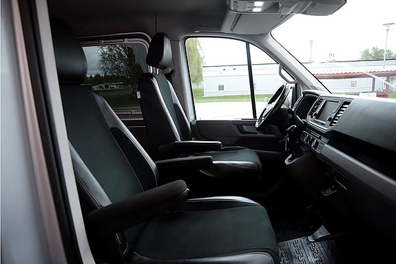 Volkswagen Crafter 8 of 11
