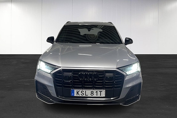 Audi Q7 13 of 24