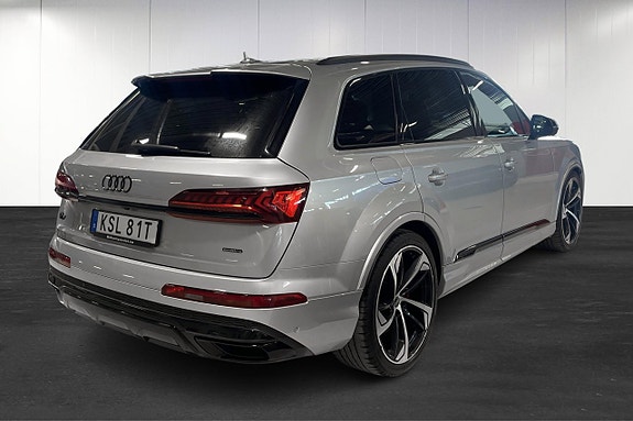 Audi Q7 4 of 24