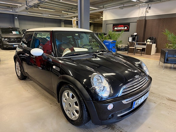 MINI Cooper 8 of 14