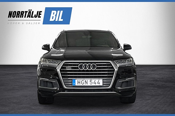 Audi Q7 6 of 27