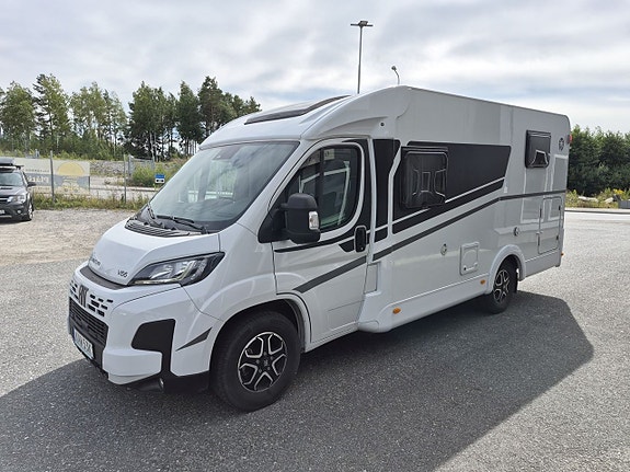 Sunlight Van 66 Adventure kompakt med långbäddar, 140 hk, automat, kanonfin 5 of 21