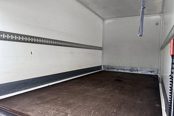 Ford Transit 10 of 11