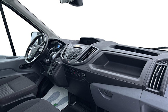 Ford Transit 8 of 11