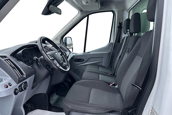 Ford Transit 6 of 11