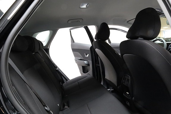 Hyundai Kona 17 of 27