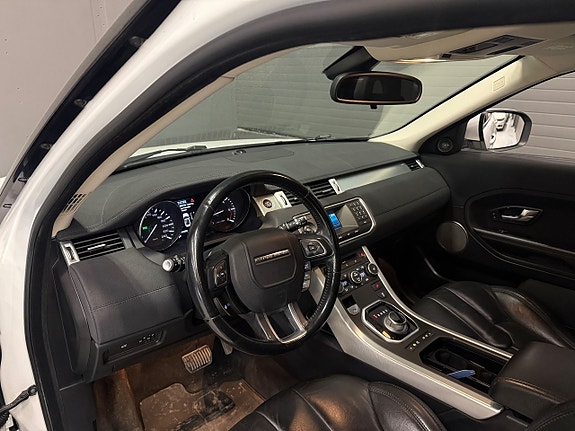 Land Rover Range Rover Evoque 16 of 23