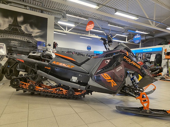 Polaris 9R Switchback ASSAULT 146" 3 of 7