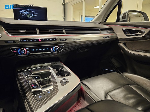 Audi Q7 18 of 24
