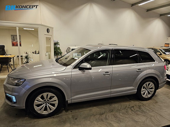 Audi Q7 7 of 24