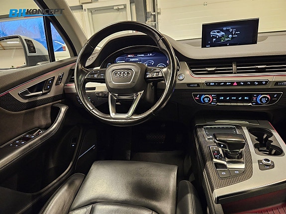 Audi Q7 20 of 24