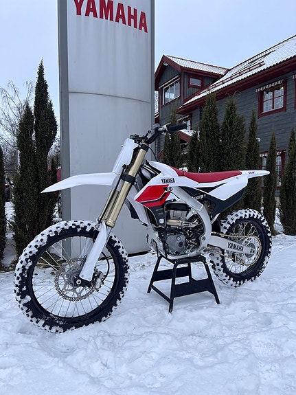 Yamaha YZ450F 70th Anniversary Edition Omgående Leverans 2 of 2