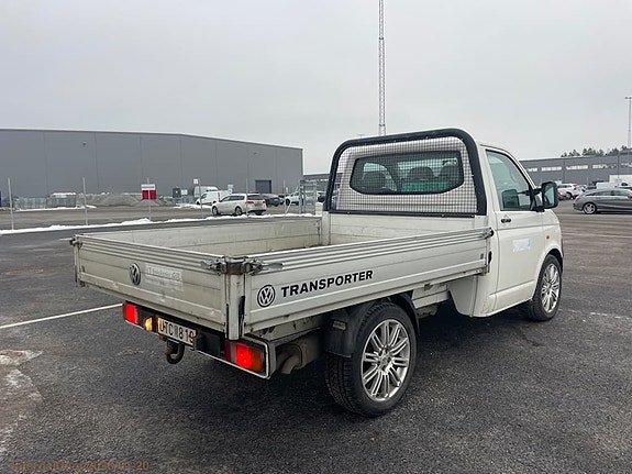 Volkswagen Transporter 2 of 4