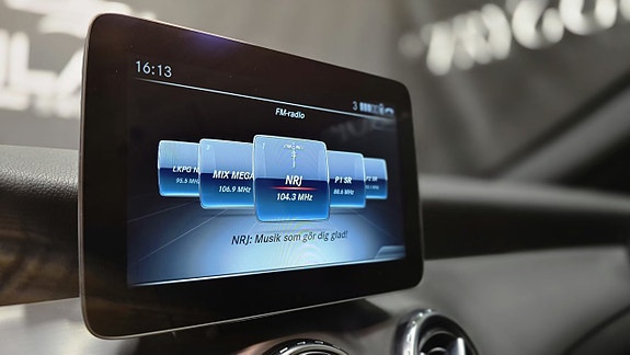 Mercedes-Benz GLA180 d 17 of 27