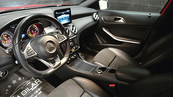 Mercedes-Benz GLA180 d 9 of 27