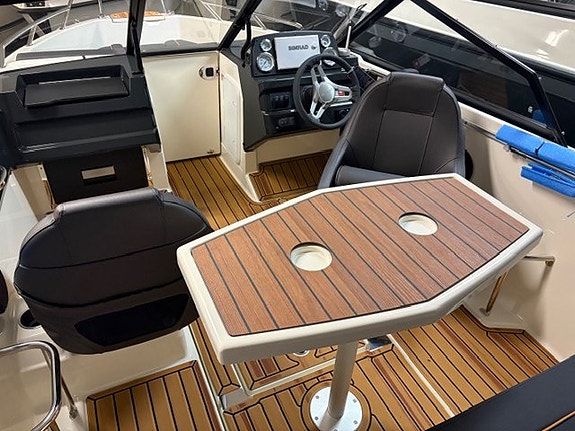 Uttern T53 Premium Edition / Mercury F100 5 of 6