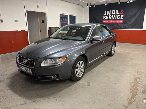Volvo S80