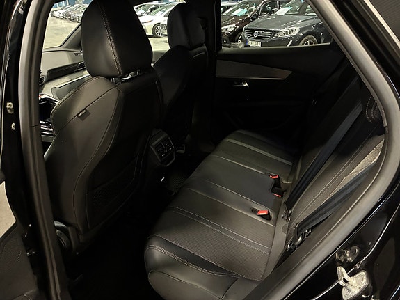 Peugeot 3008 13 of 24