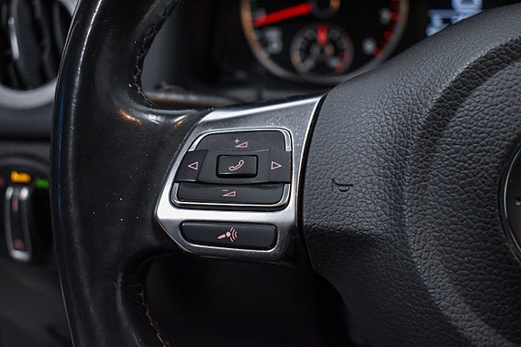Volkswagen Tiguan 13 of 24